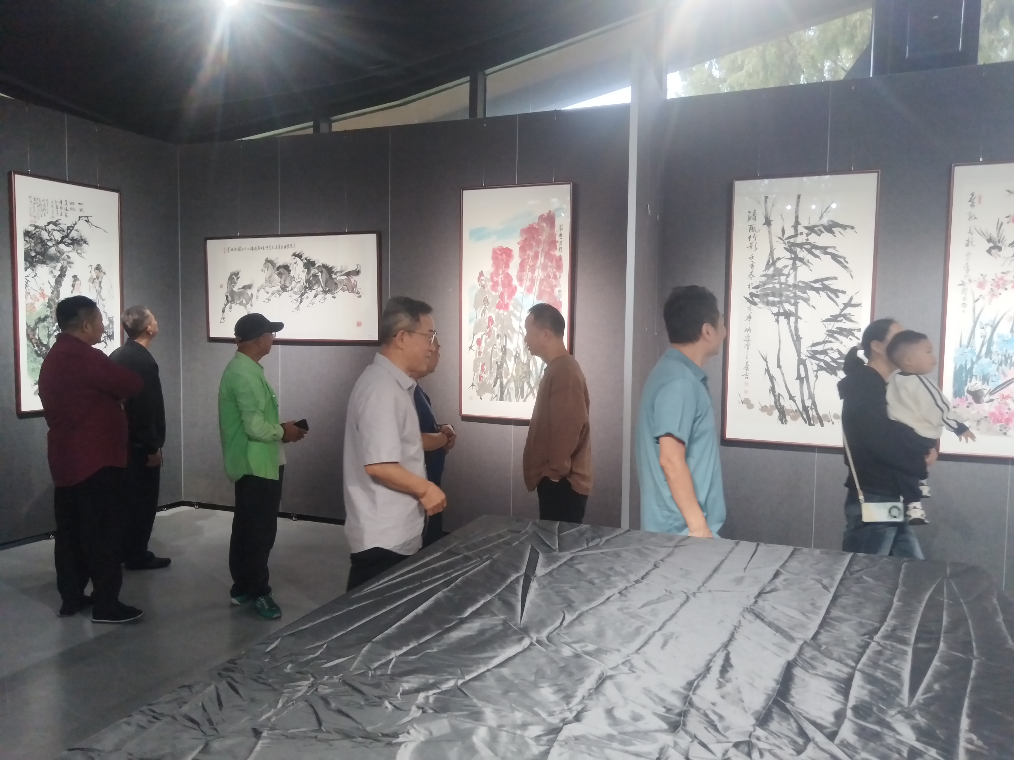 长沙园林生态园国庆书画名家邀请展盛大启幕