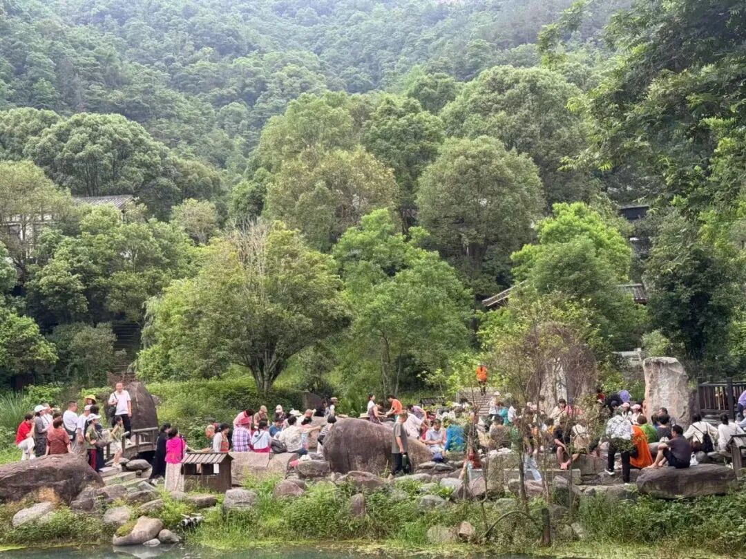 铜鼓汤里