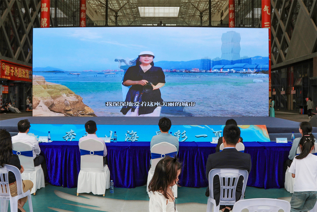 无团队不逐流量!退休达人那云五年航拍代言连云港
