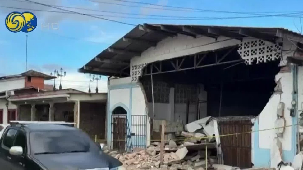 巴拿马7.7级地震，建筑坍塌尖叫声不断