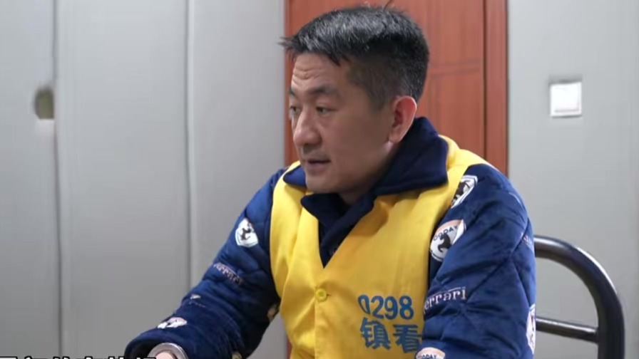 “江湖哥”佘智江，出镜忏悔