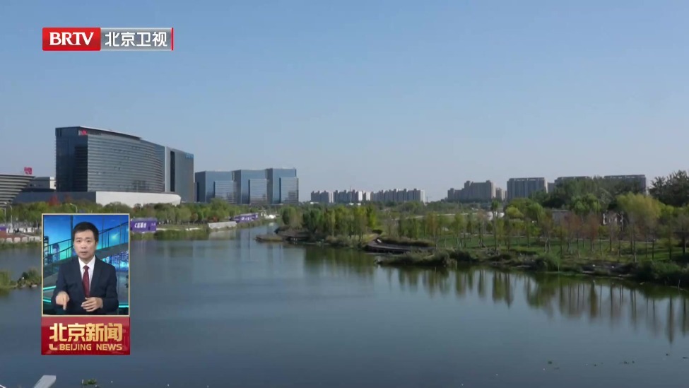 2026北京亦庄GT世界挑战赛开赛 湖光绿意间感受速度与激情
