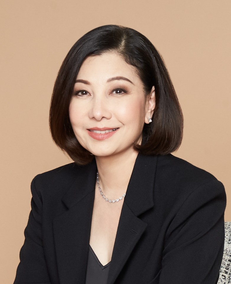 Khun Chadatip Chutrakul.jpg