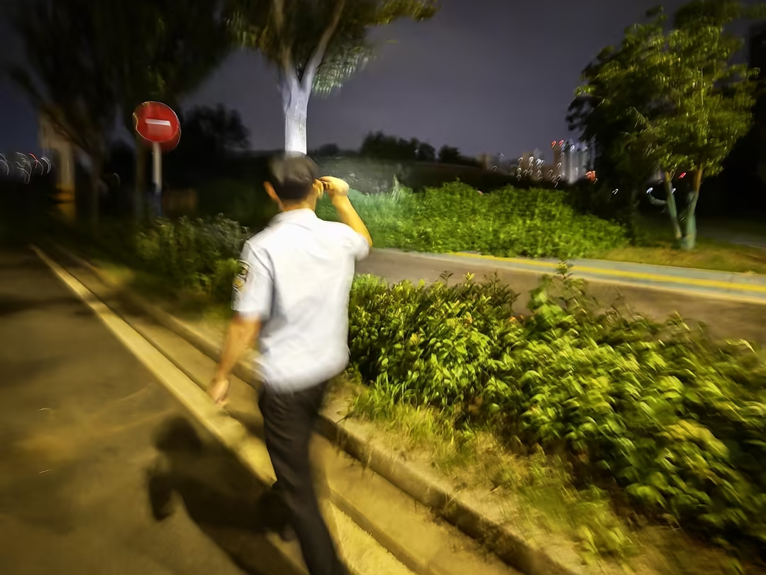 add870a560d8124122d8906873a7d241_origin(1).jpg