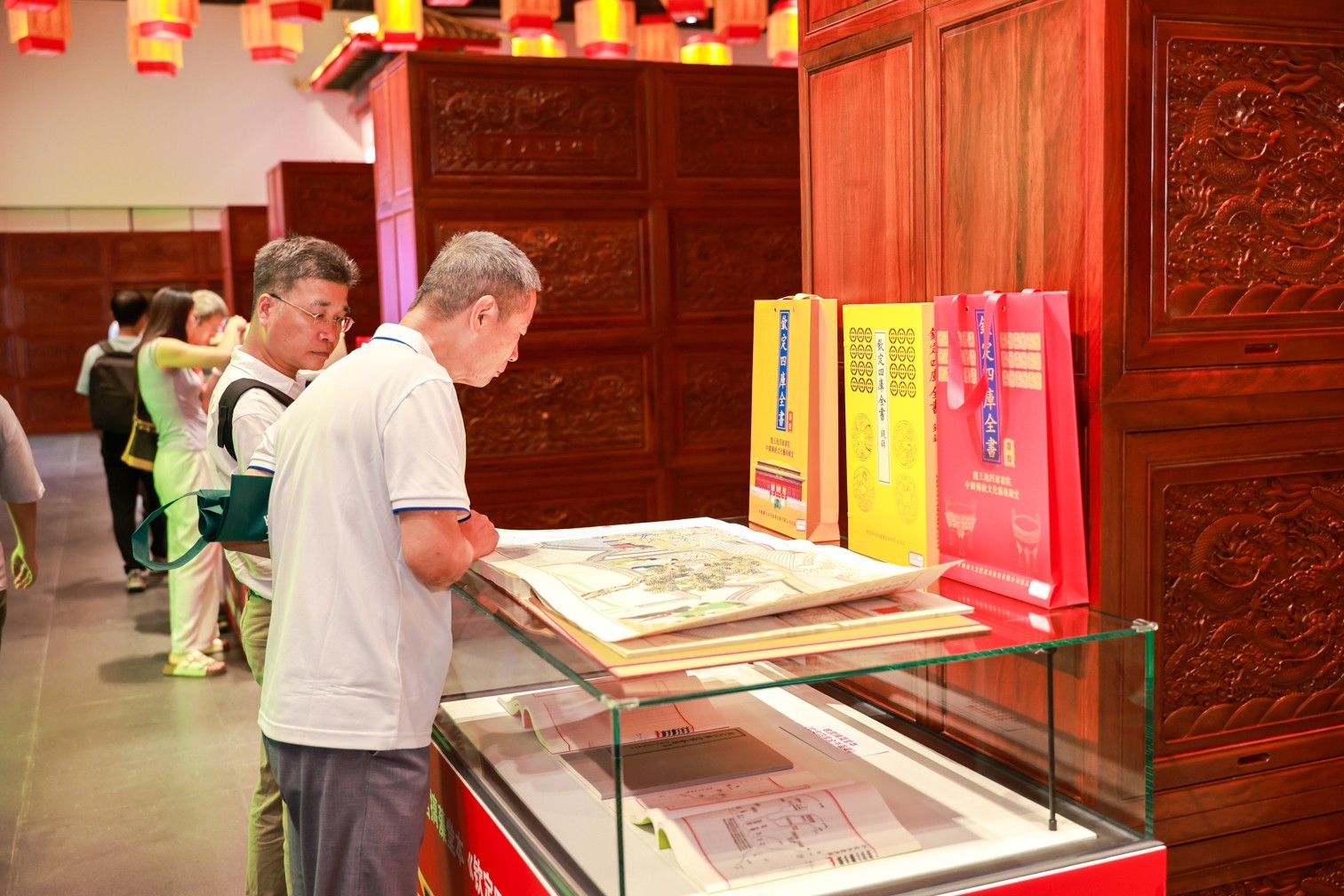 深圳市文化馆新馆开馆十天:21.5万人次走进“文化之舟” 全民共建“文化大家”
