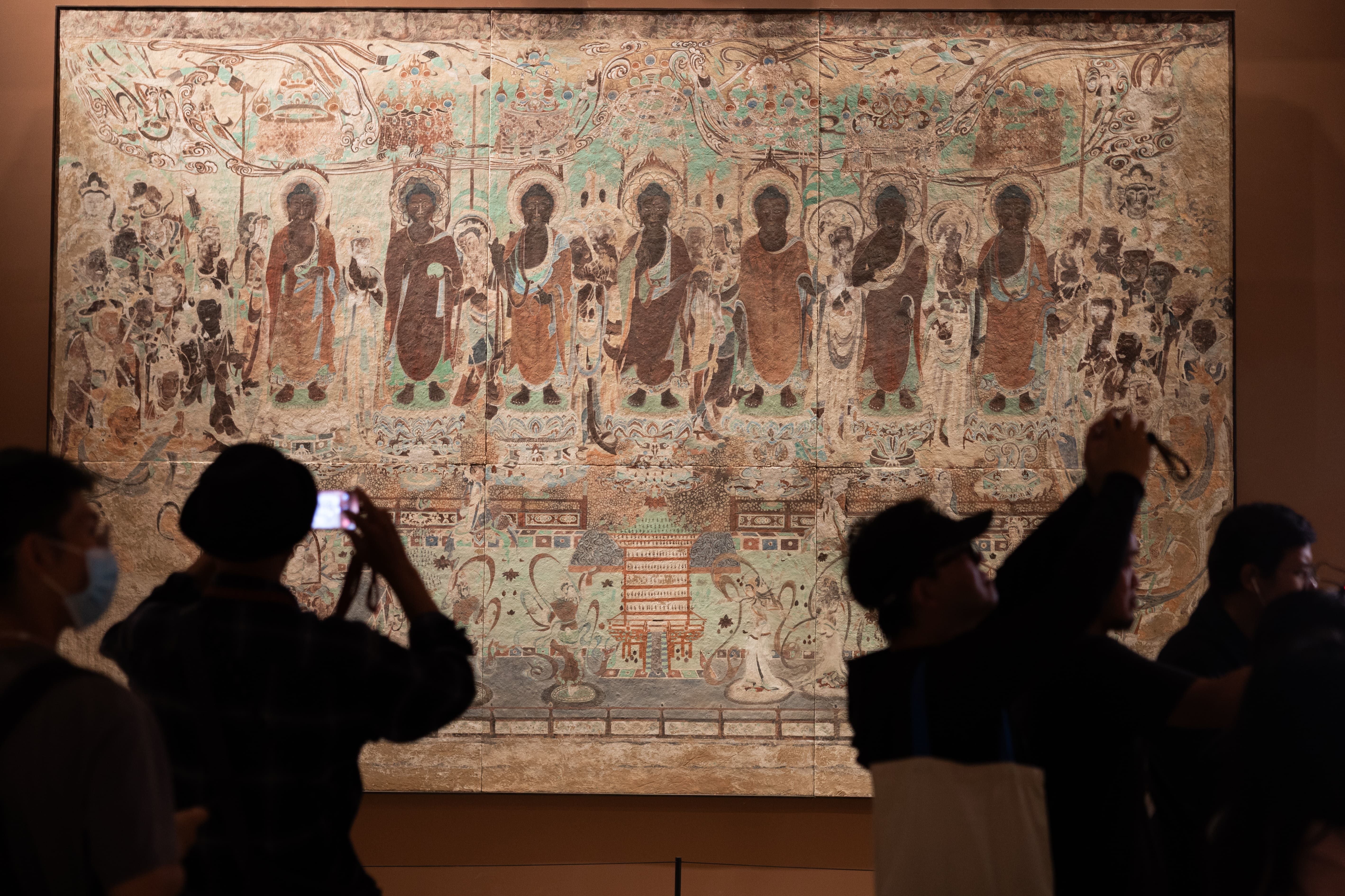 “摹壁寻古 丹青致远——广胜寺《药师佛佛会图》及中国古代壁画传摹展”在京开幕