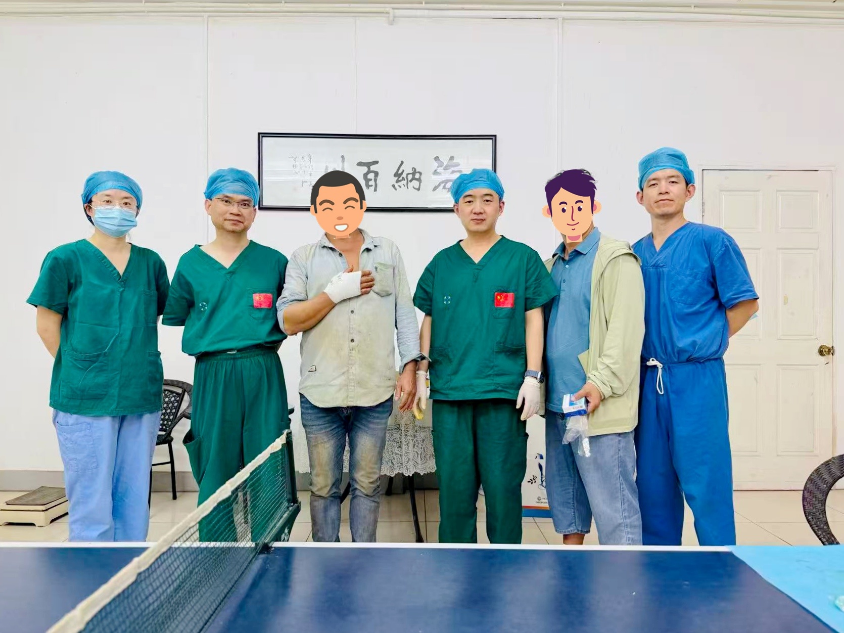 同胞突发手掌切割伤!大洋彼岸的暖心救治