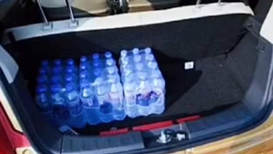 后备箱装十箱矿泉水被罚？专家：私家车载物有四个前提