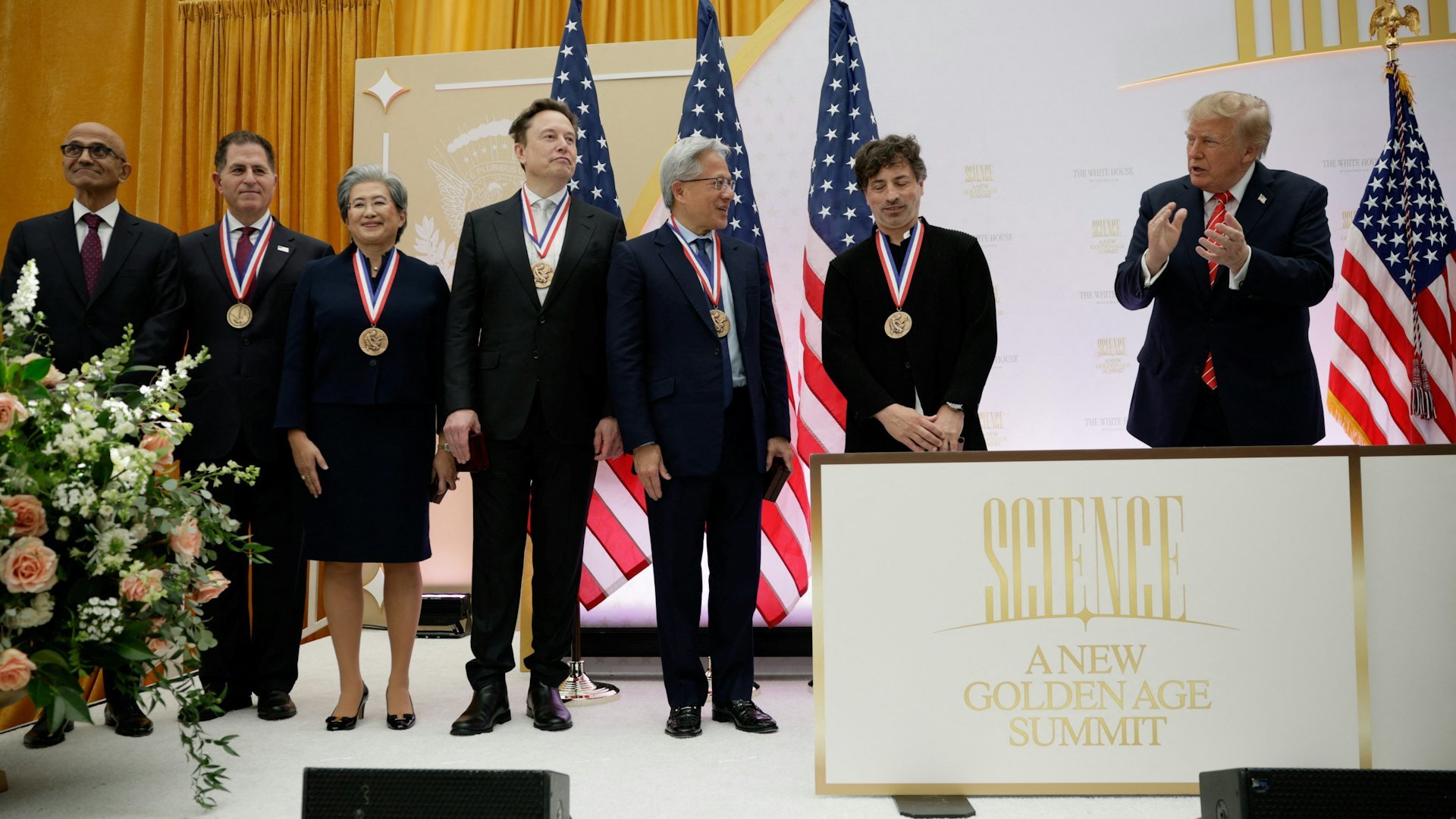 美国科技领域最高荣誉！特朗普向马斯克、黄仁勋等颁奖