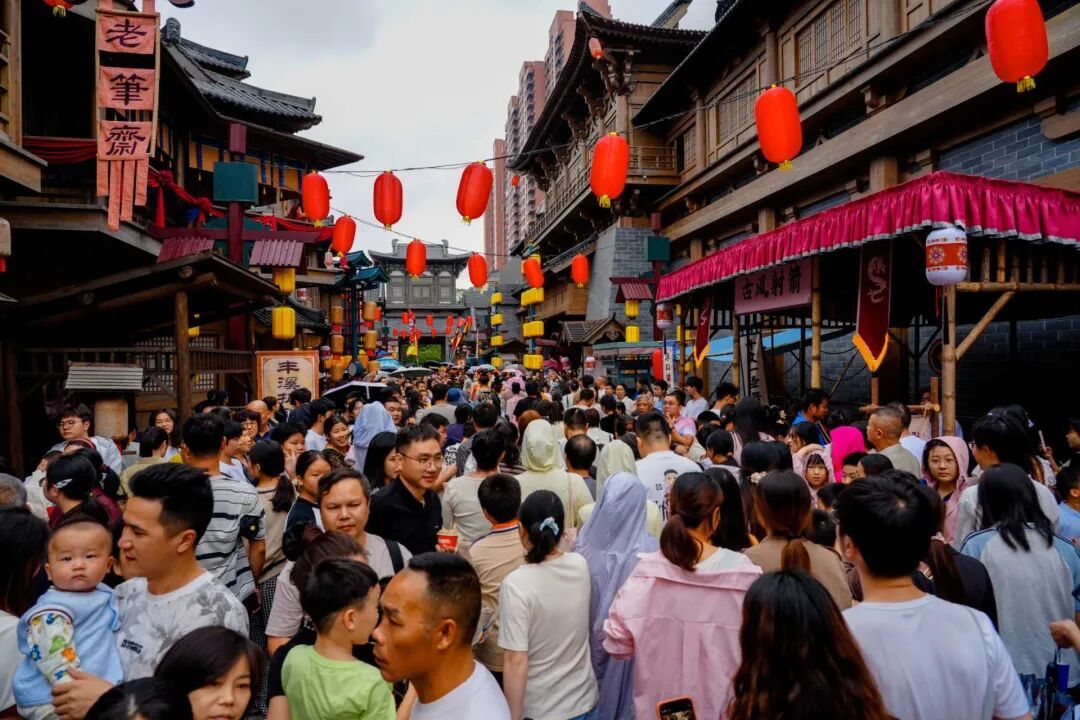 一天涌入3万游客！上饶广丰这条古街，凭什么这么火？