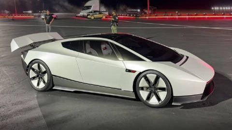 能飞的特斯拉啥感觉?第一视角体验Roadster,简直太科幻!#特斯