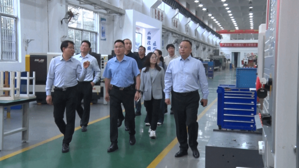 江西职业技术大学与吉利集团举行校企合作签约仪式