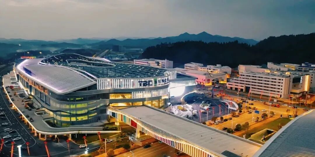 申遗成功后第一届!景德镇的“瓷”场千万别错过(图1)