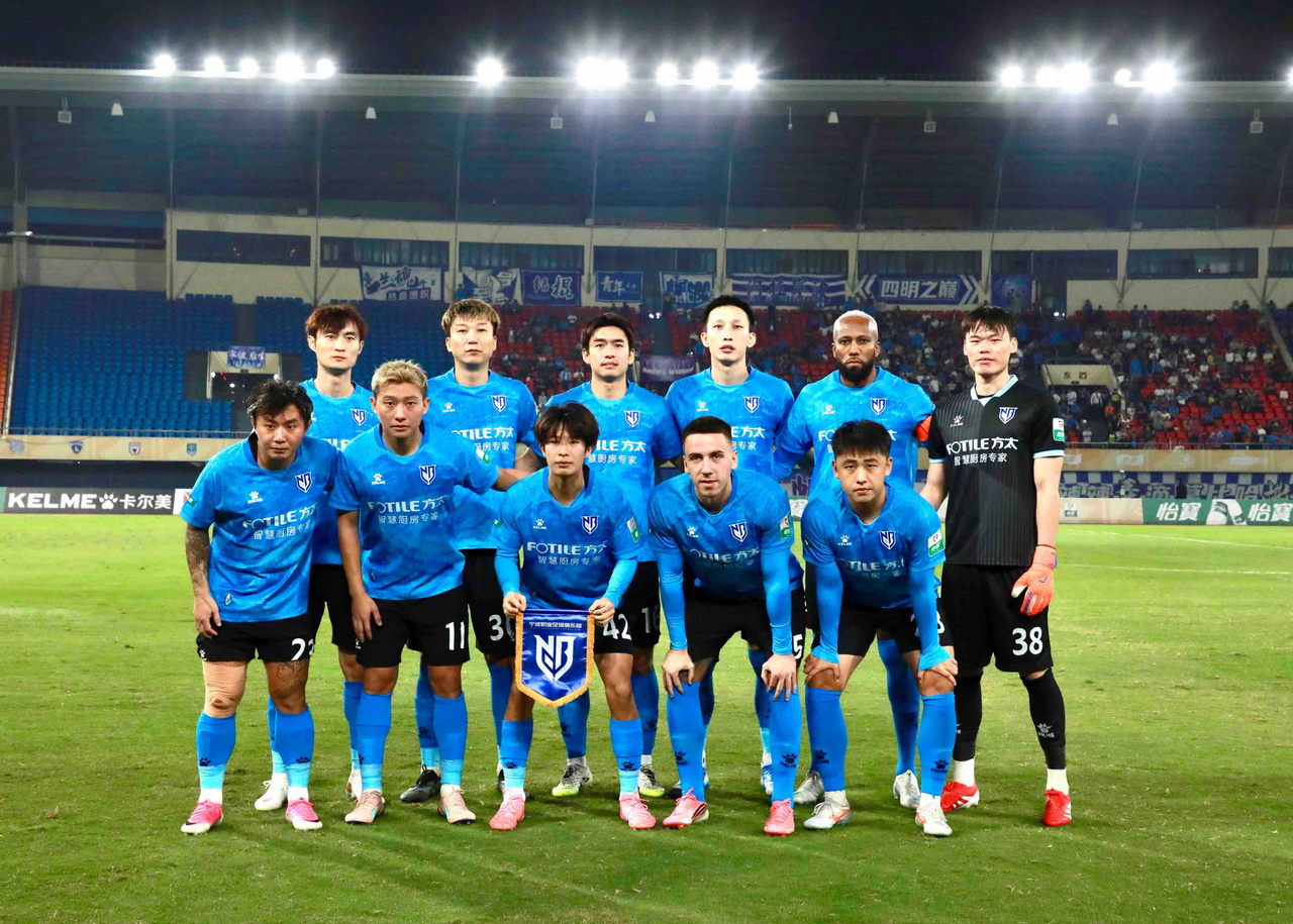 宁波FC首发阵容。