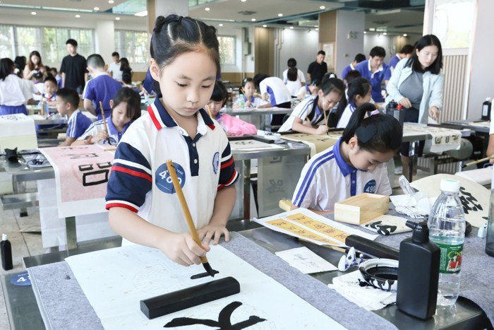 书道培正·翰墨润心 宝安书法美育持续融入全区育人实践