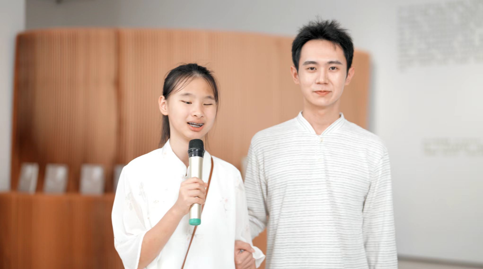 新大众文艺&middot;看见你的声音  —— 一场诵读快闪，让家人把爱读给彼此听