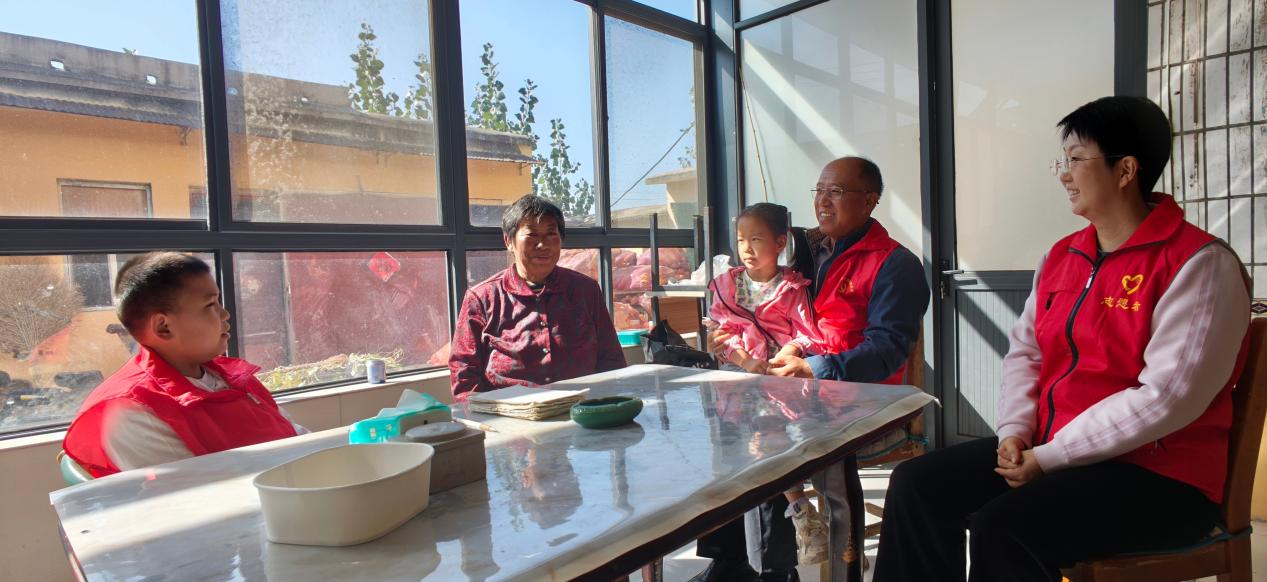 聊城市志先锋志愿者联合会开展敬老爱老走访慰问活动