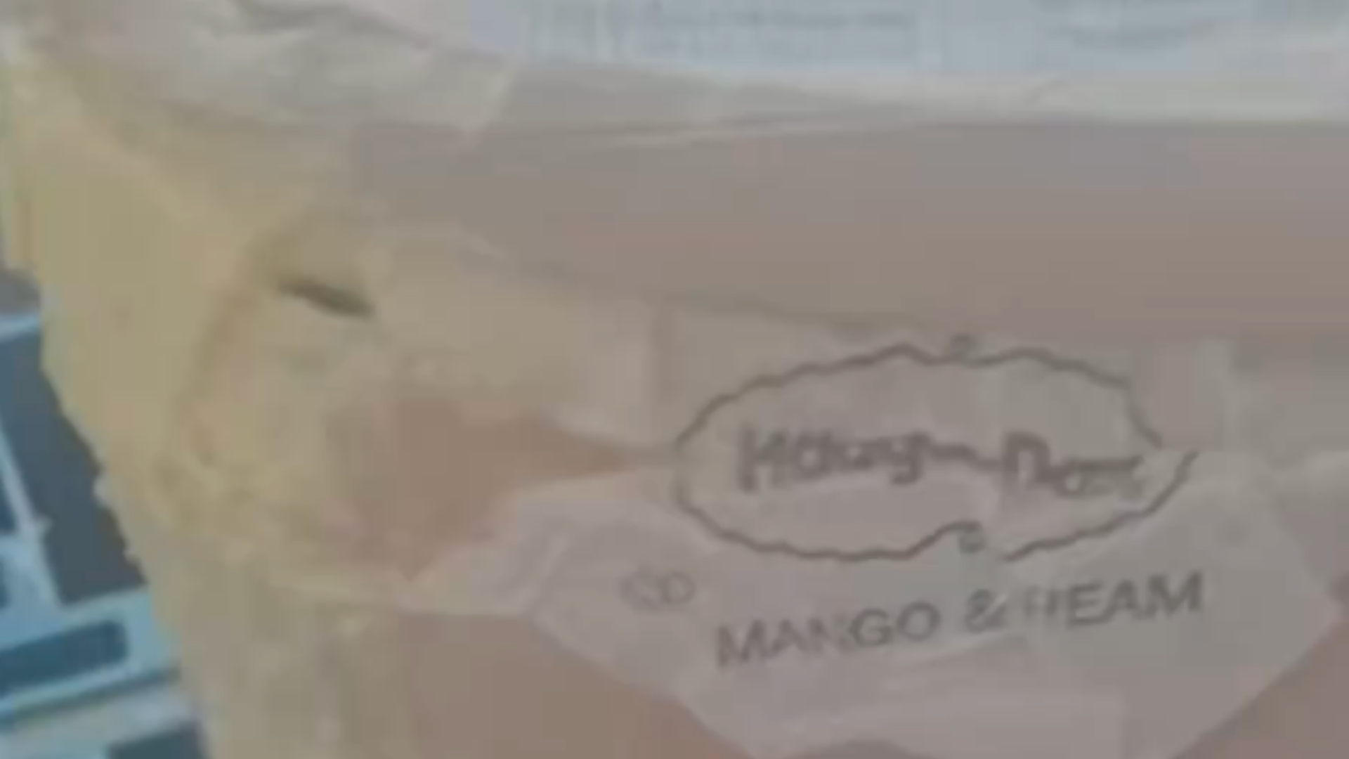 客户反映价值万元的14桶哈根达斯融化损毁，顺丰：维持两千元赔偿方案