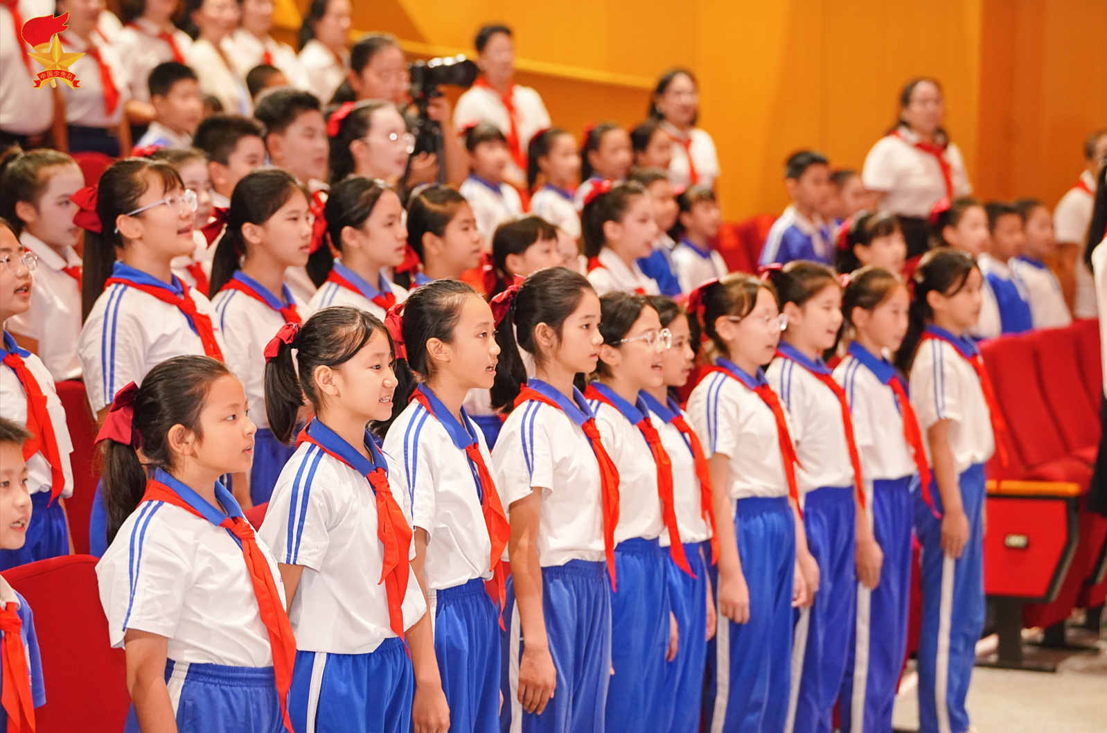 纪念中国少年先锋队建队77周年深圳市主题队日活动在龙岗区举行