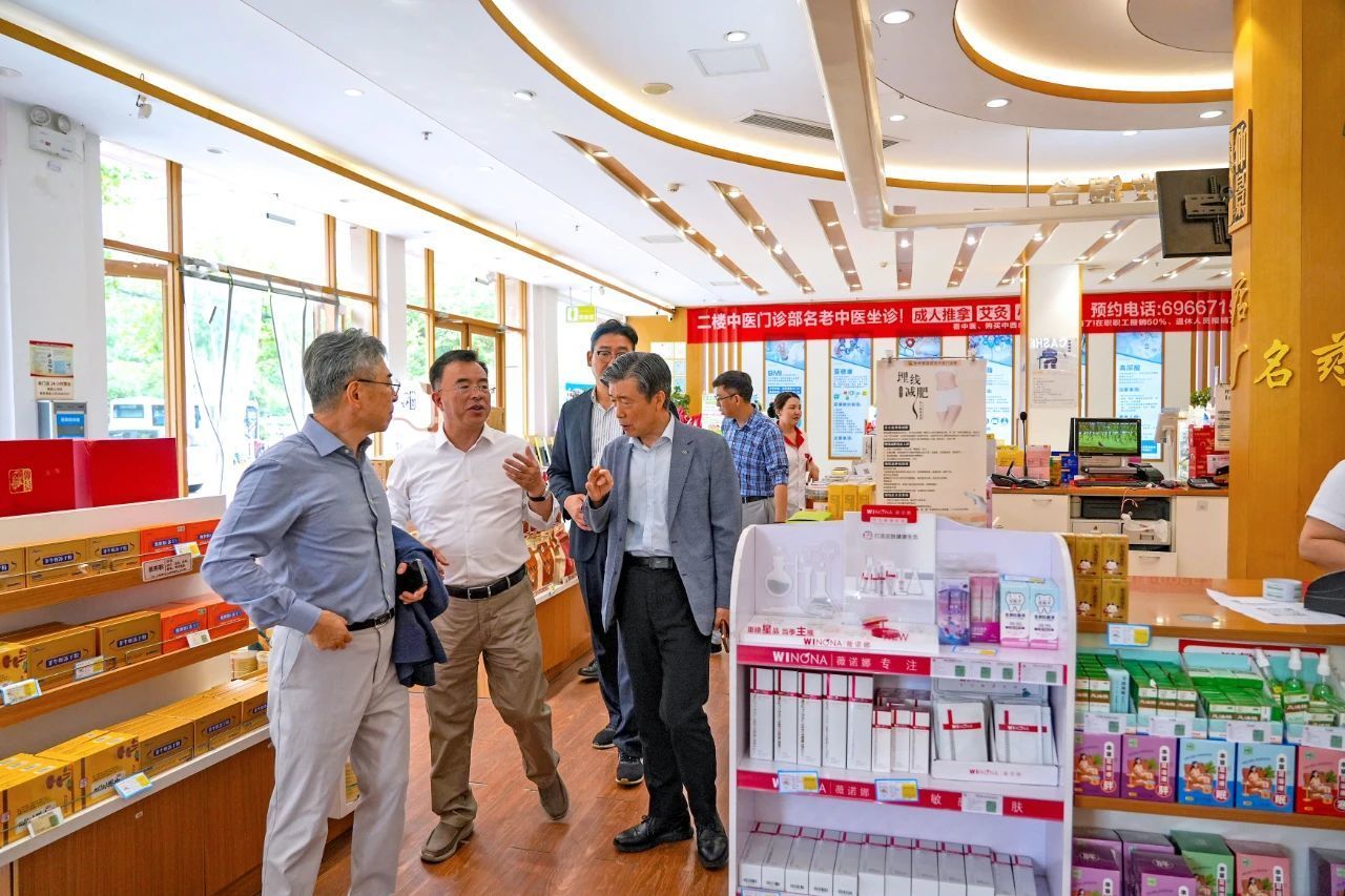 韩国大象控股社长崔成秀访问仲景宛西制药