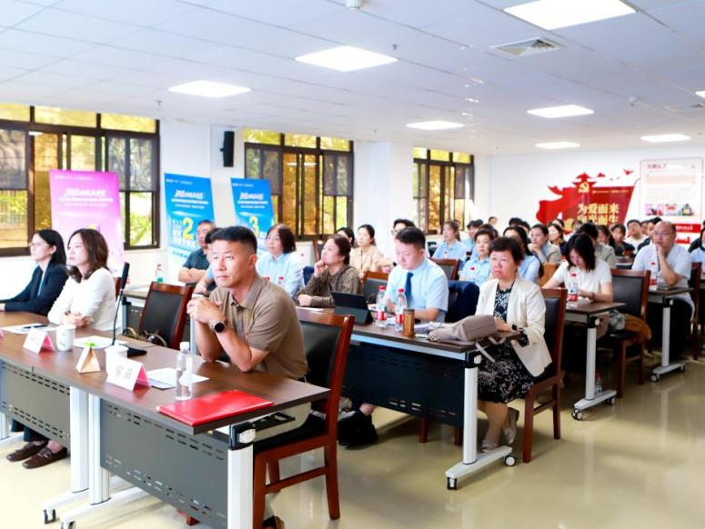 从看清到看好 视觉训练及康复门诊在爱尔眼科江苏省区落地