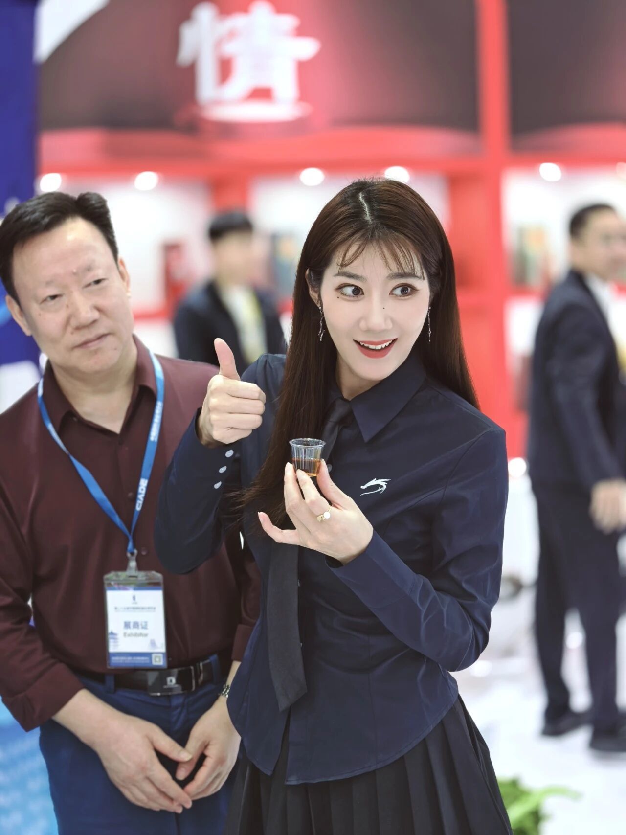 “青花醉”新品发布 超高端新品预告——古越龙山武汉酒博会重磅连连