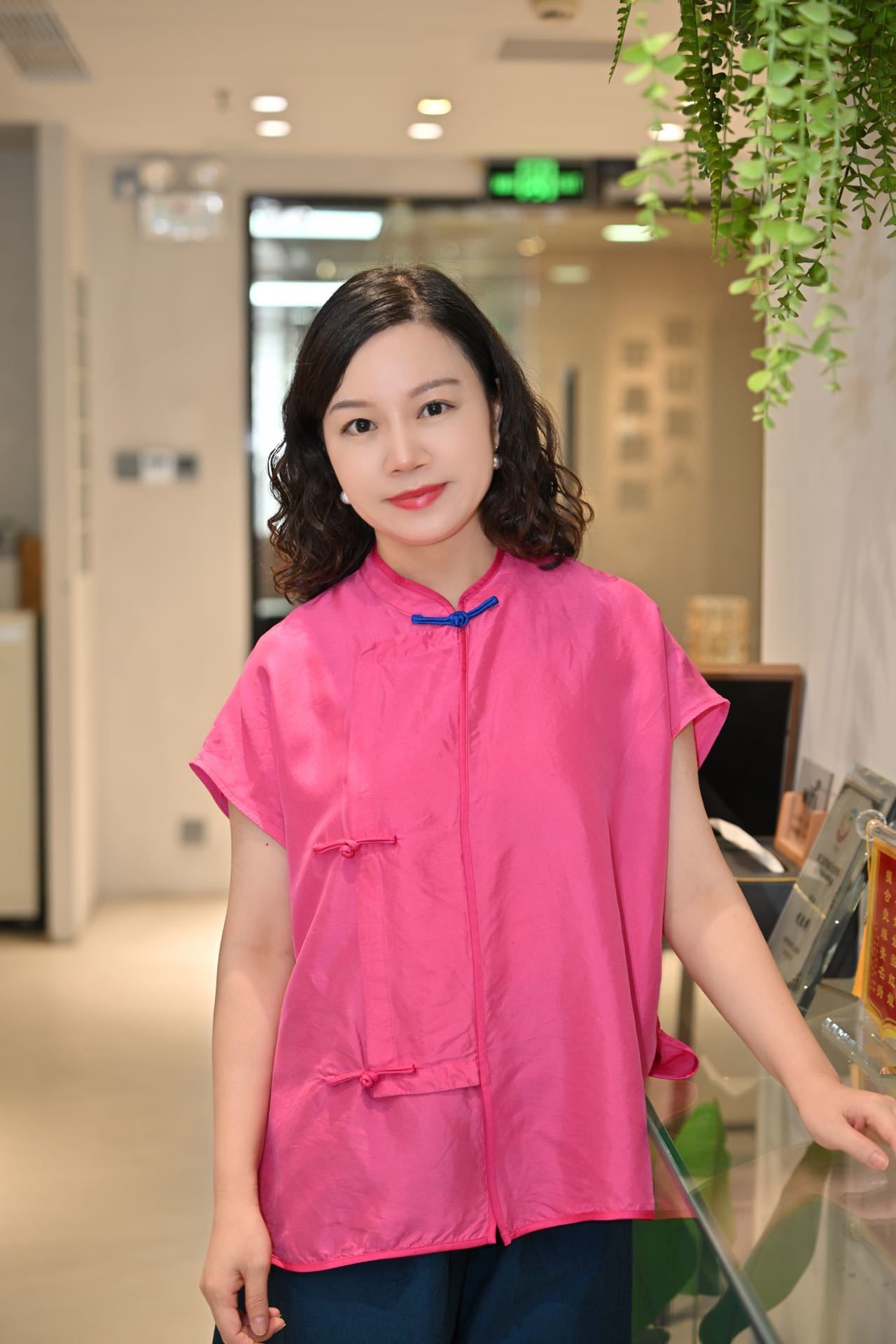 从传统牵线到定制服务:“苹果姐姐”的职业探索