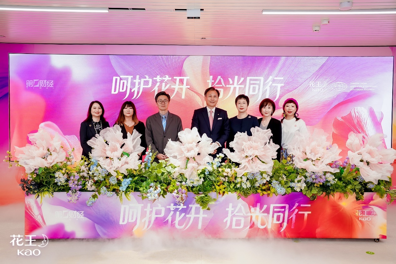 如图片无法显示,请刷新页面