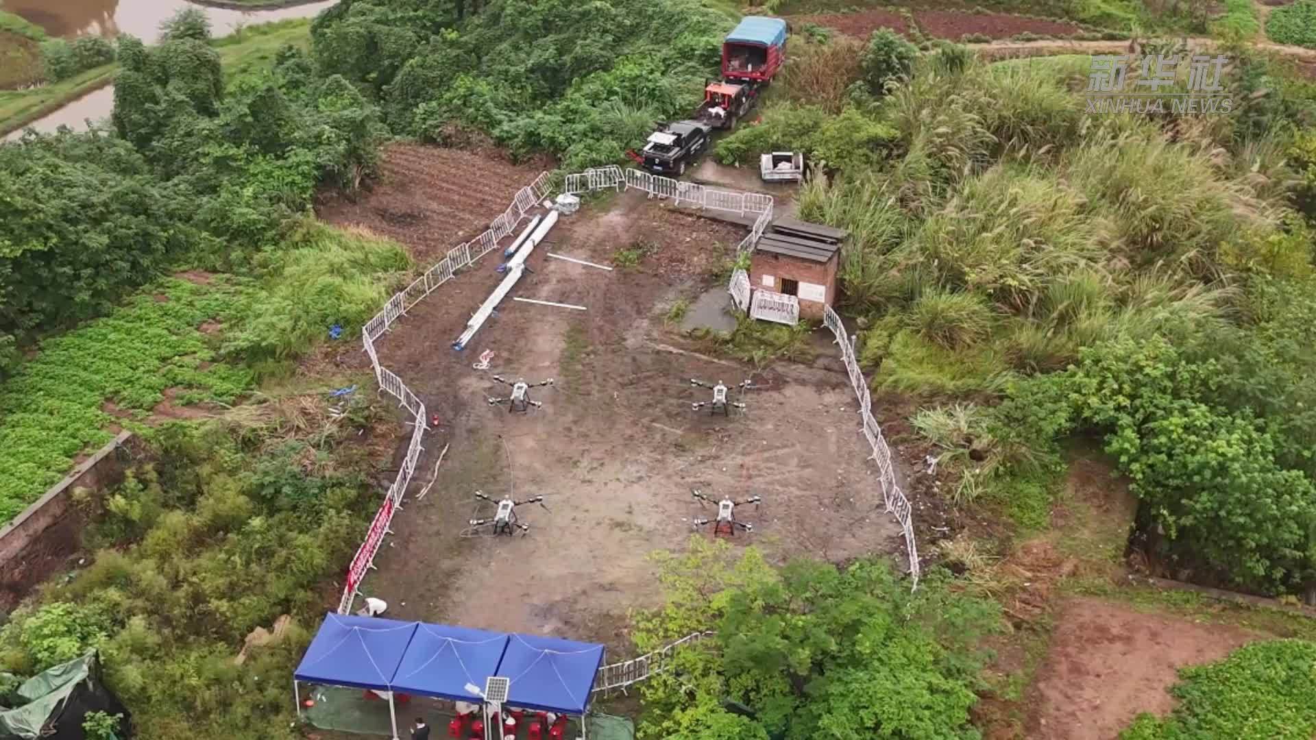 重庆：重载无人机助力山地电网建设