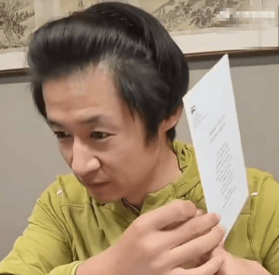 好友爆料朱一龙筹备同学会 亲手准备专属伴手礼