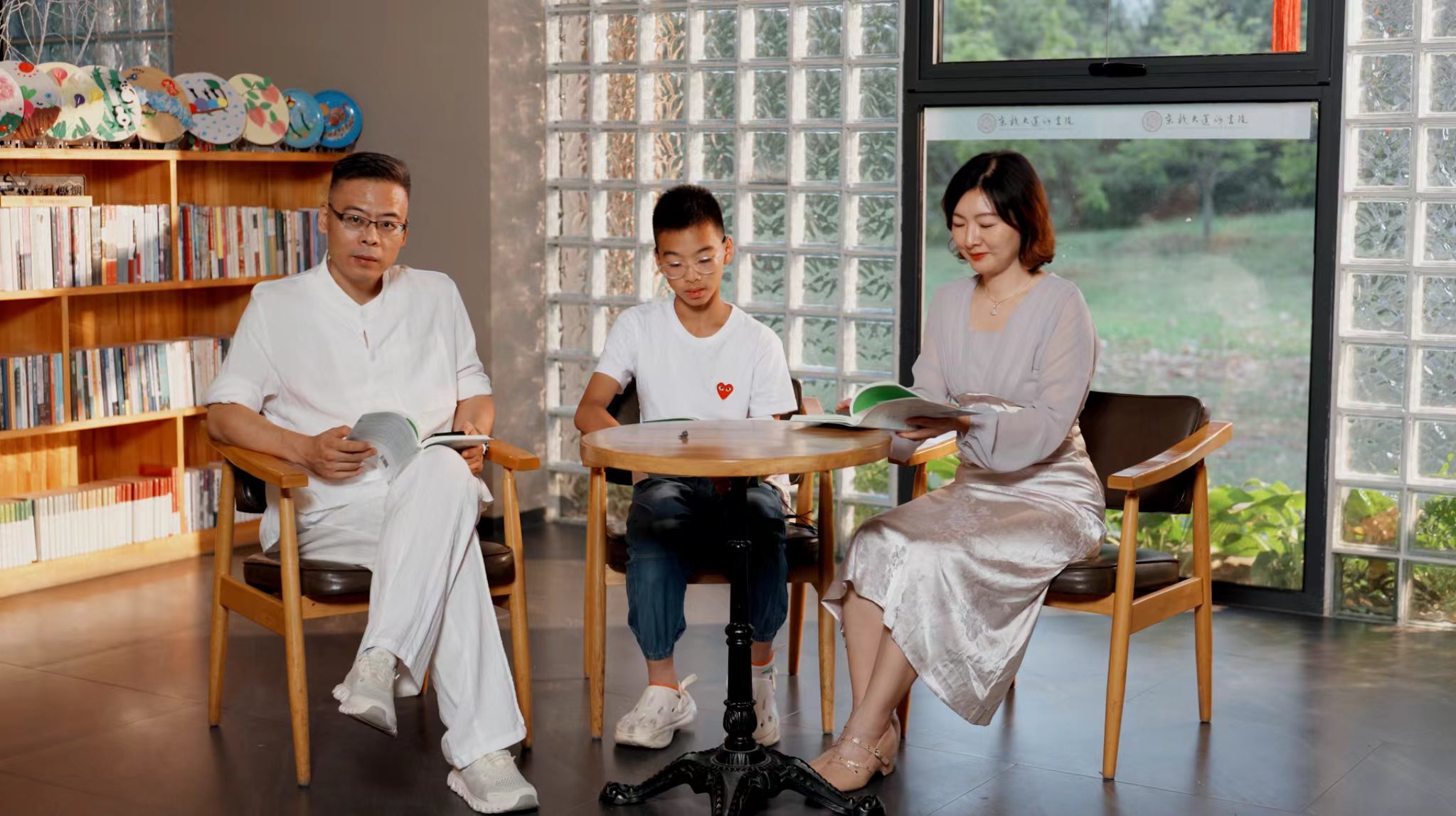 新大众文艺&middot;看见你的声音  —— 一场诵读快闪，让家人把爱读给彼此听