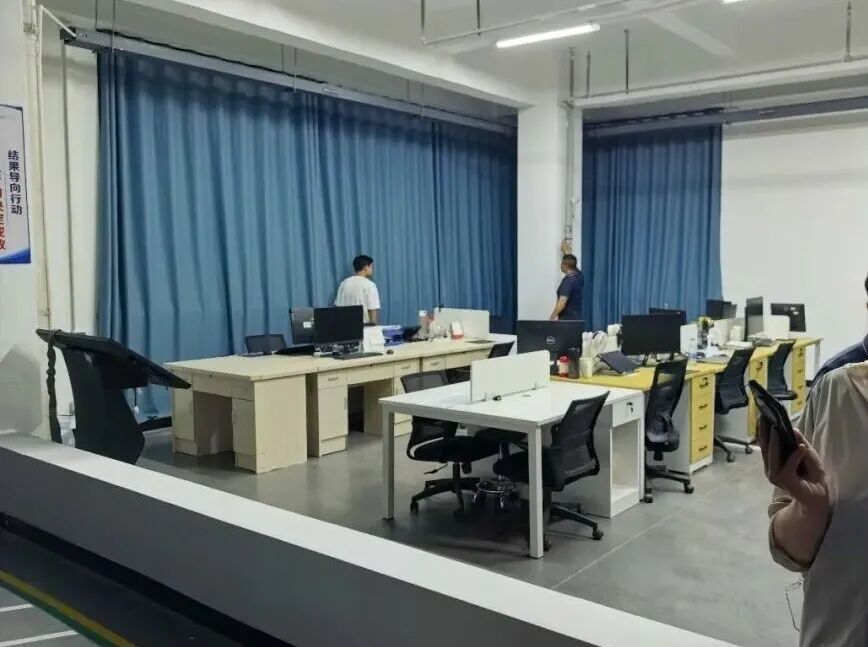 ▲厂房内设置办公室