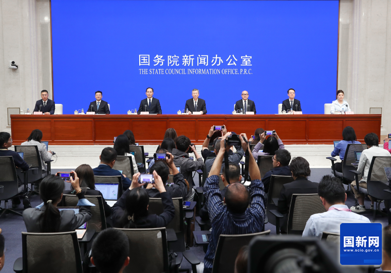 10月14日，国新办举行新闻发布会，介绍长春2027第33届世界大学生冬季运动会筹备情况。图片来源：国新网