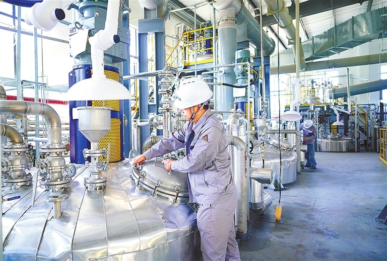 龙南：电子化工产业项目加快建设（图）