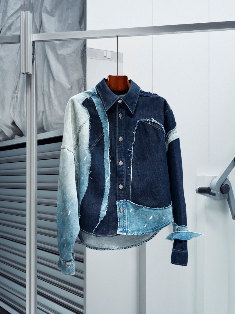 Acne Studios携手Hussein Chalayan推出合作系列