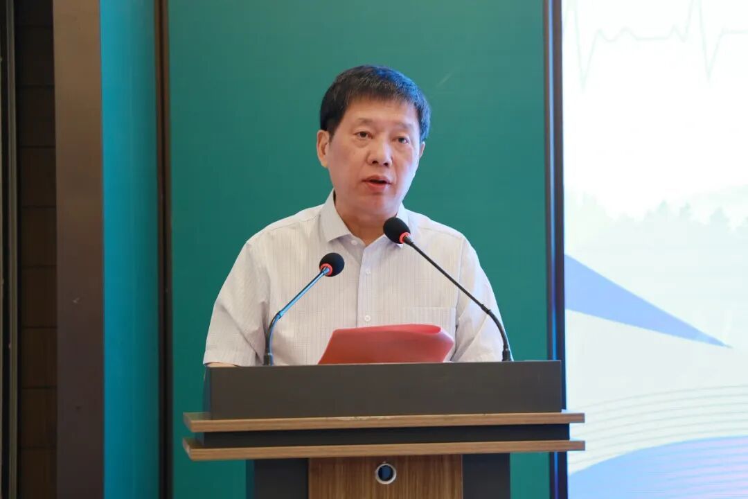 伍宏泽主持