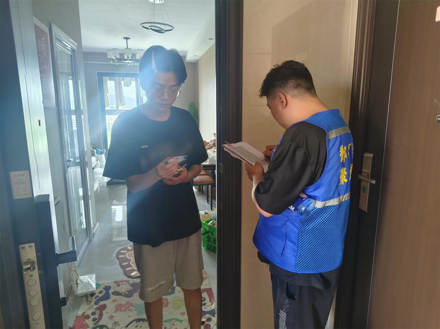 敲门入户,把绿色“绑”进千家万户