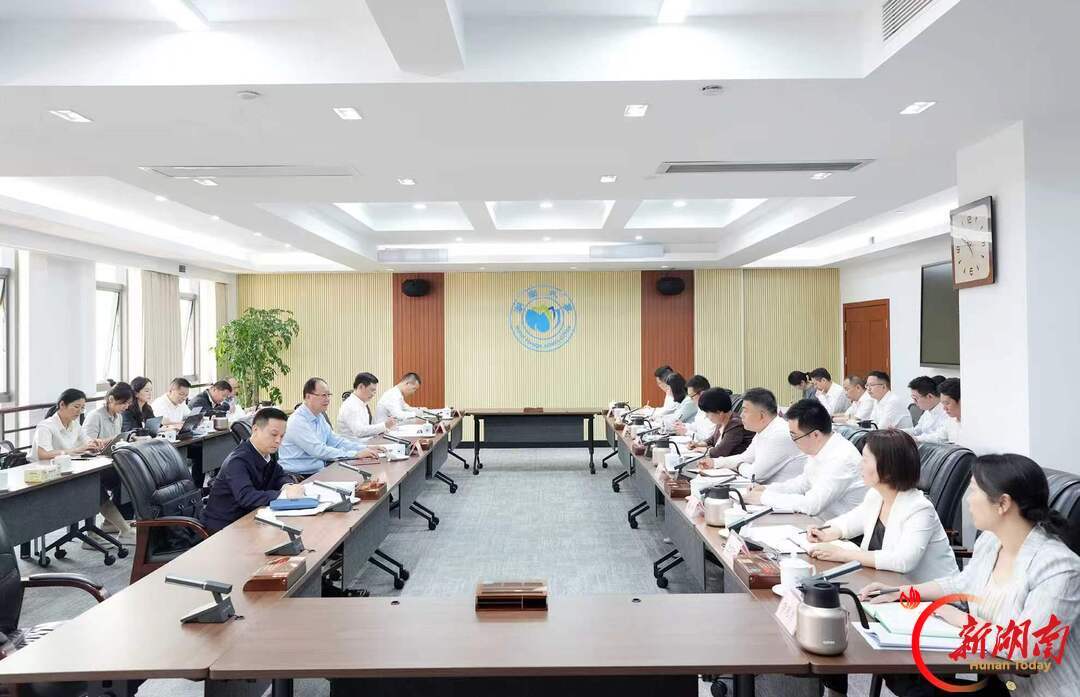 座谈会现场。