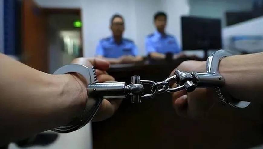 打造“正义人设”起号吸粉，再拍“碰瓷”视频向多家企业、个体户敲诈勒索，详情披露
