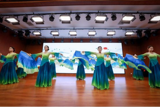 (古典舞《千里江山图》现场)
