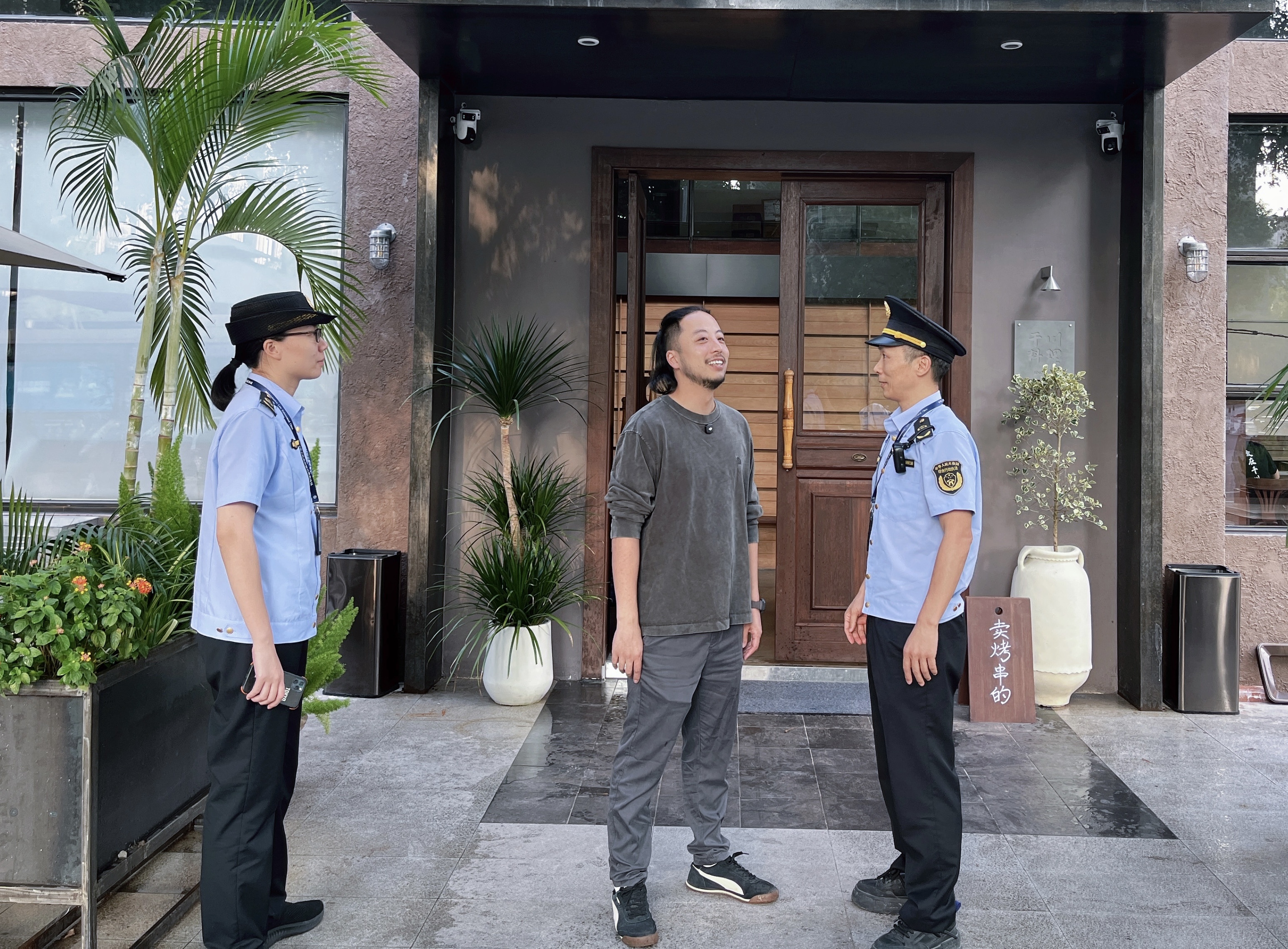 从“达标”到“宜居” 执法服务更进一步——鄞州综合执法深度破解餐饮油烟扰民难题