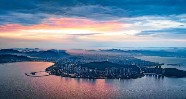 港澳研发跨海来，珠海高新区，让“硬科技”长出飞翔的翅膀！