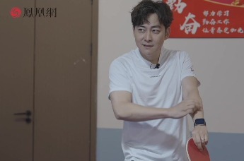 家在雄安｜尉迟挑战社区乒乓球高手，第一局就被“打懵”了