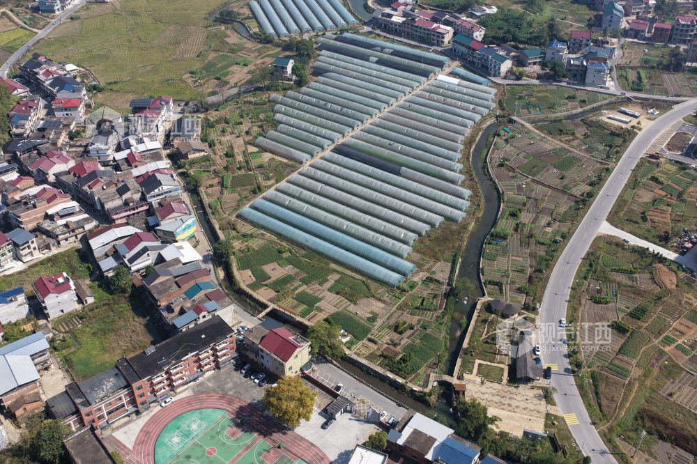 2026年10月19日在江西省上饶市广信区黄沙岭乡航拍的一组画面。