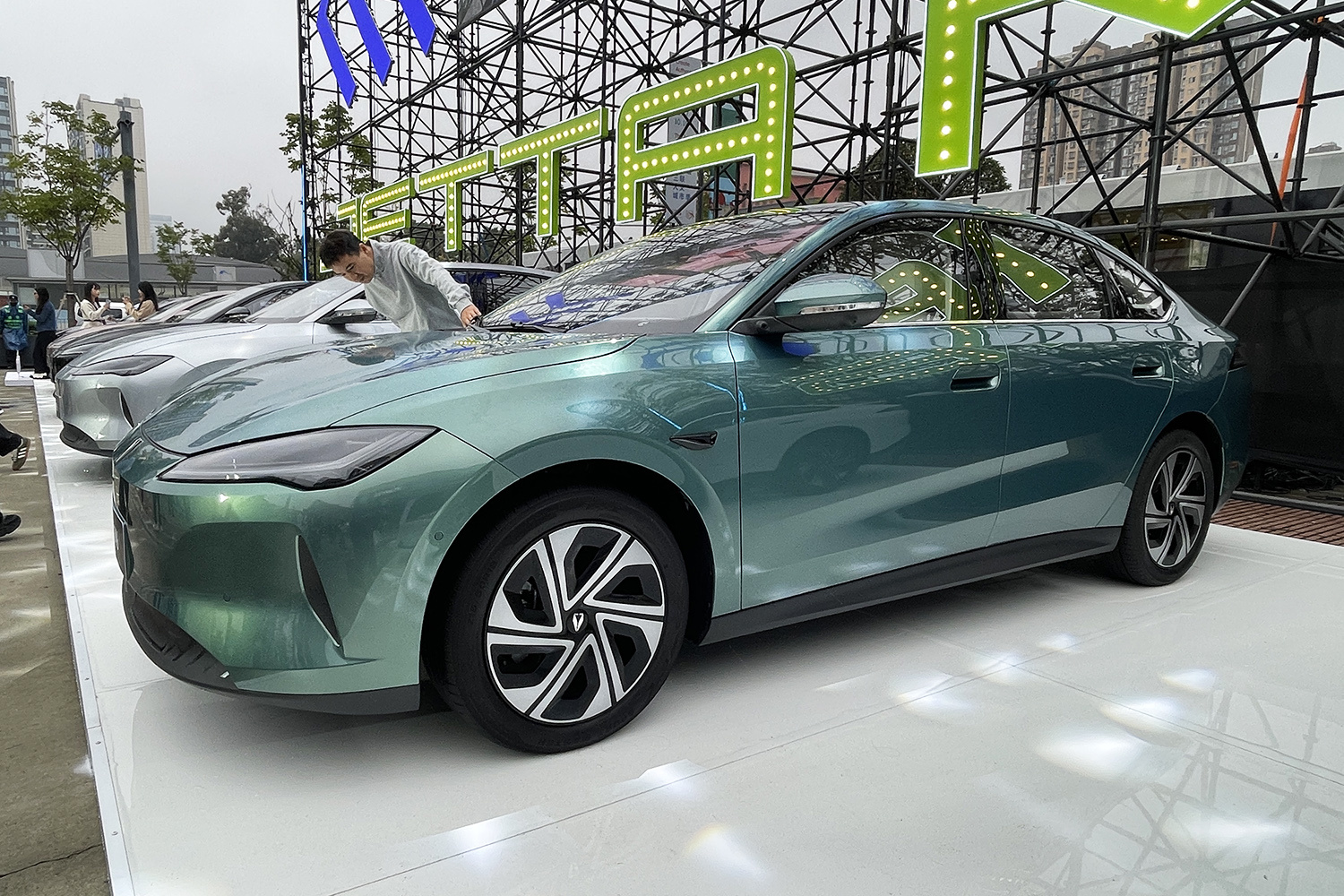 支持城市NOA领航/纯电续航465/555km 捷达M6正式上市售价7.98万元起