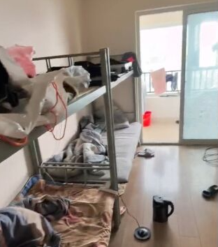 男子出差回合肥，发现闲置房竟被中介私自修改密码出租，中介公司回应