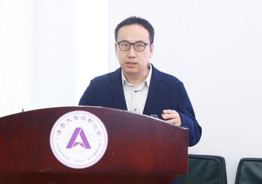 清华大学（自动化系）-加速进化人形机器人  联合研究中心揭牌仪式举行