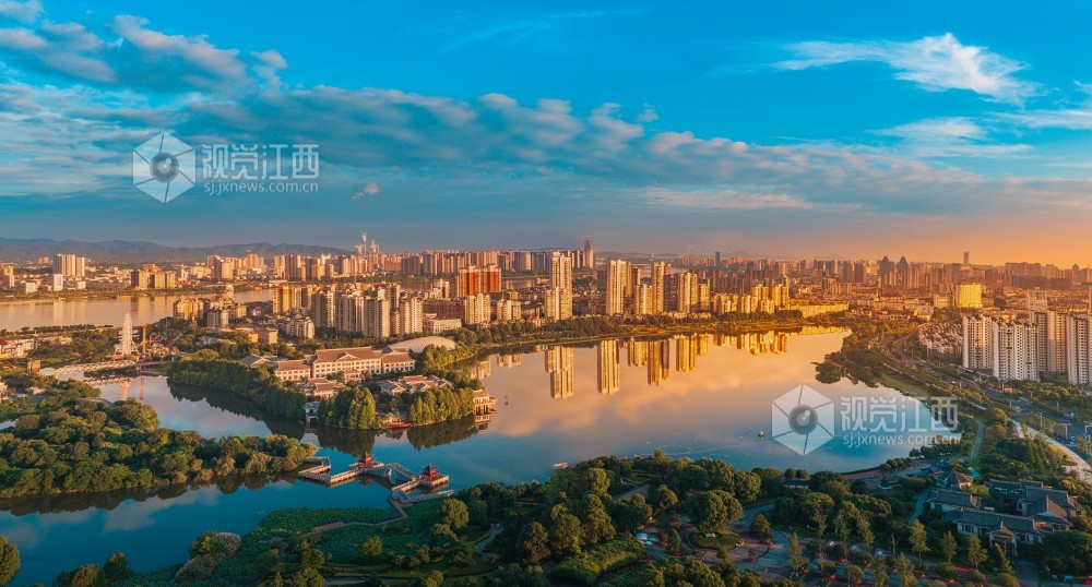 庐陵生态园城市建设与生态湿地相融共生（视觉江西 刘彦明 摄）