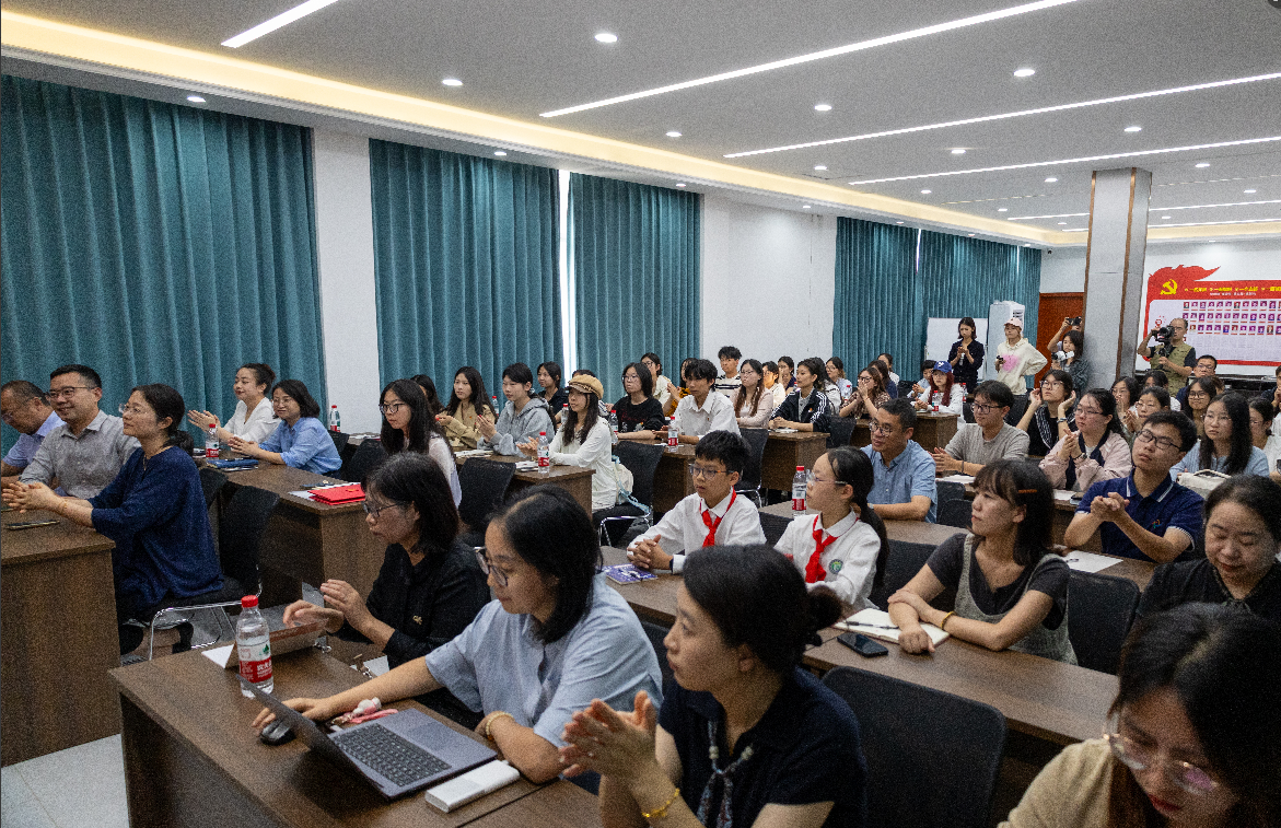 浙纺服职院这堂行走的思政课,联结共富实践与红帮根脉!