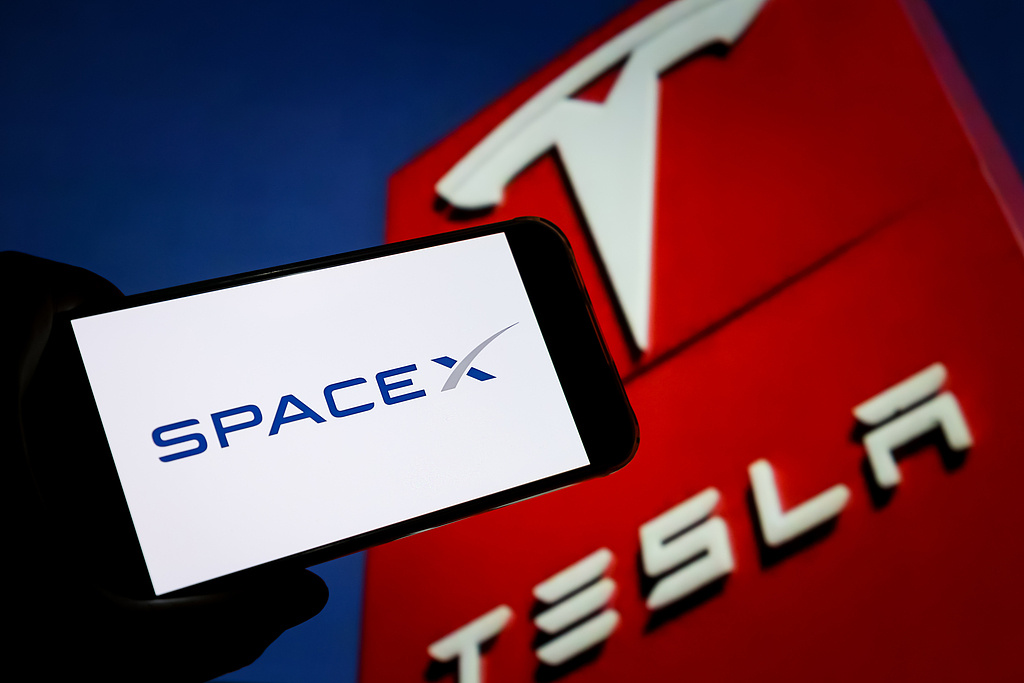 美股收盘:三大指数涨跌不一 SpaceX绩后股价走强